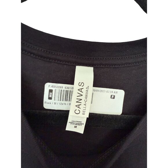 NWT Black Health Coach Rainbow Short Sleeve Pullover T-Shirt - Medium - Picture 3 of 3